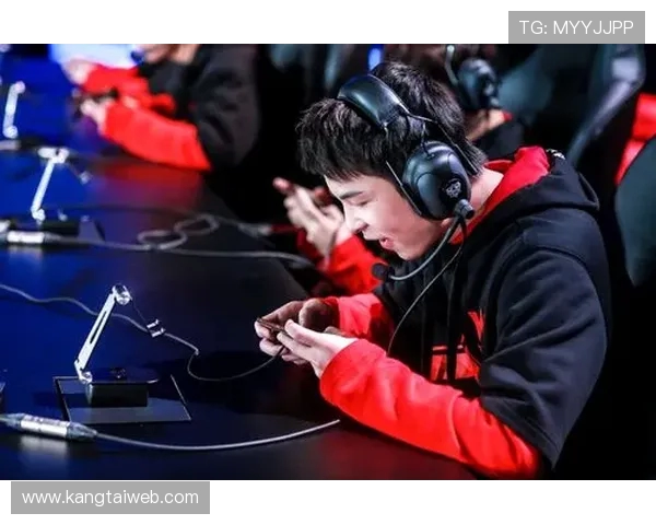 精英赛最新积分榜揭晓WE战队以99分稳居第一名