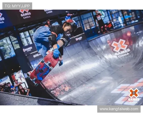 重庆滑板队在全国滑板节奏排行榜中荣获第七名的辉煌成就 重庆滑板队在全国滑板节奏排行榜中荣获第七名的辉煌成就