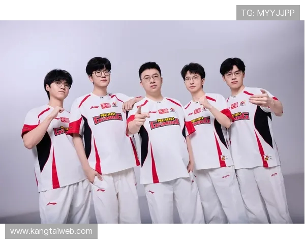 JDG战队鏖战WBG强强对决 电竞赛场再度掀起热潮 JDG战队鏖战WBG强强对决 电竞赛场再度掀起热潮