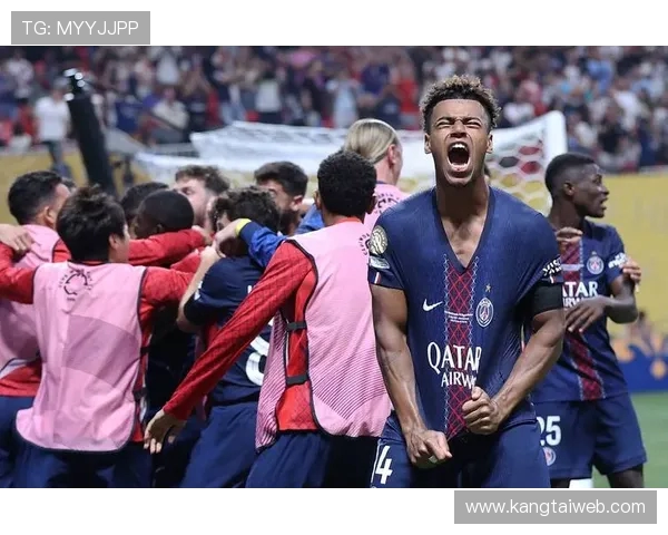 巴黎圣日耳曼的辉煌历史与未来展望：从豪门崛起到全球足球帝国的征途