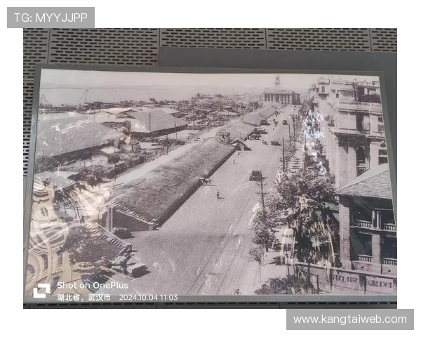 武汉三镇迎战劲敌全力出击 展现实力与斗志激烈角逐引人瞩目